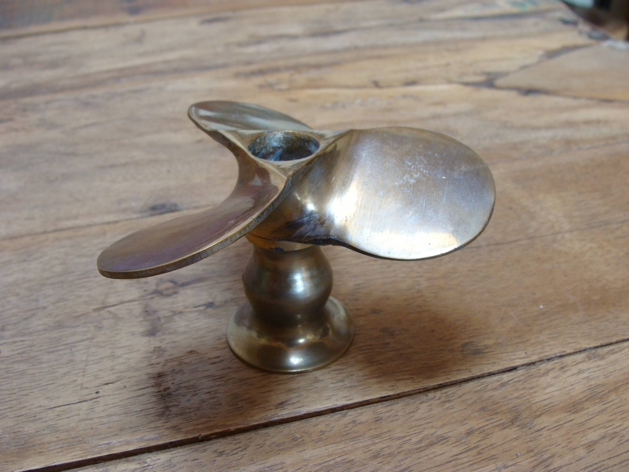 Vintage propeller candle holder
