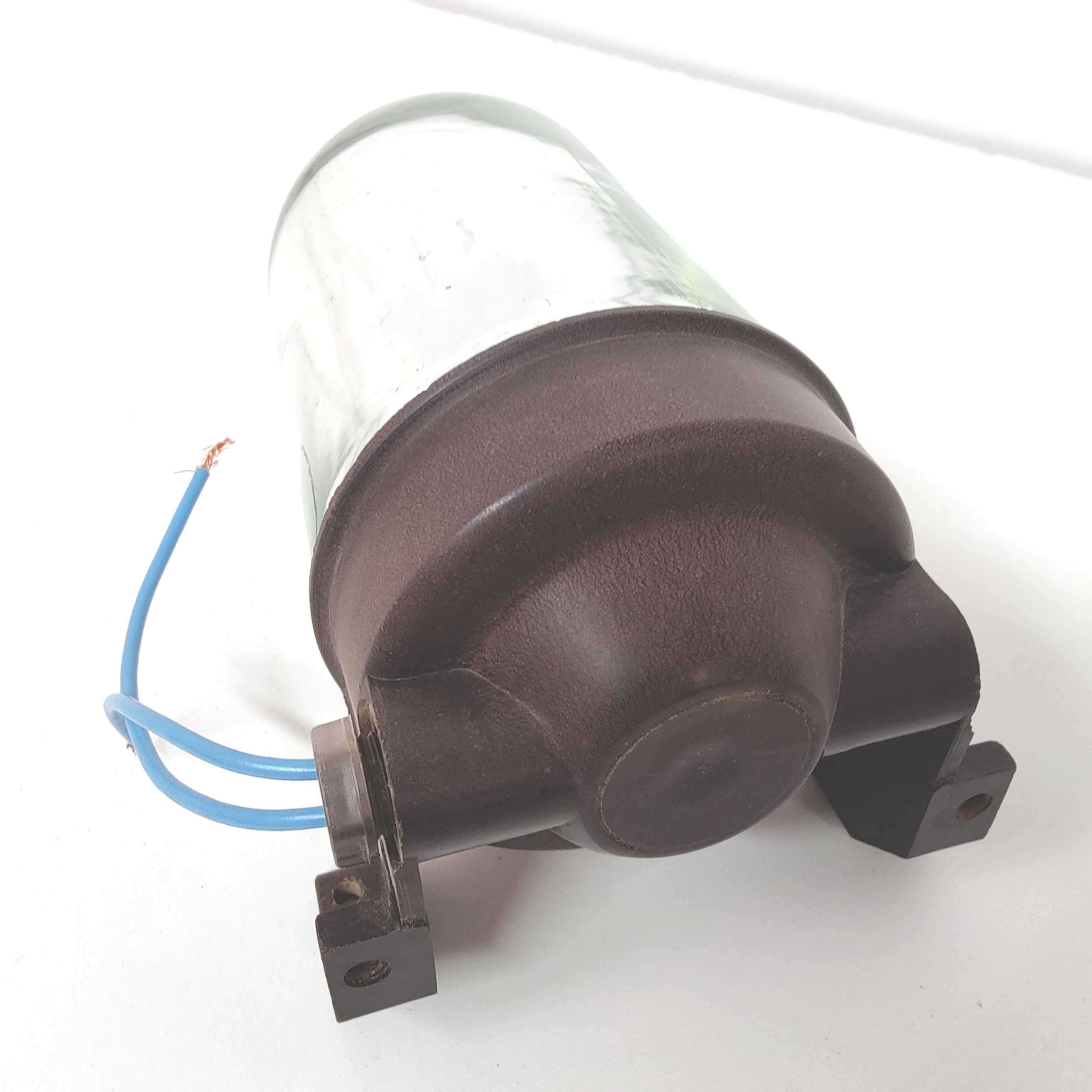 Applique globe en verre et bakélite industriel