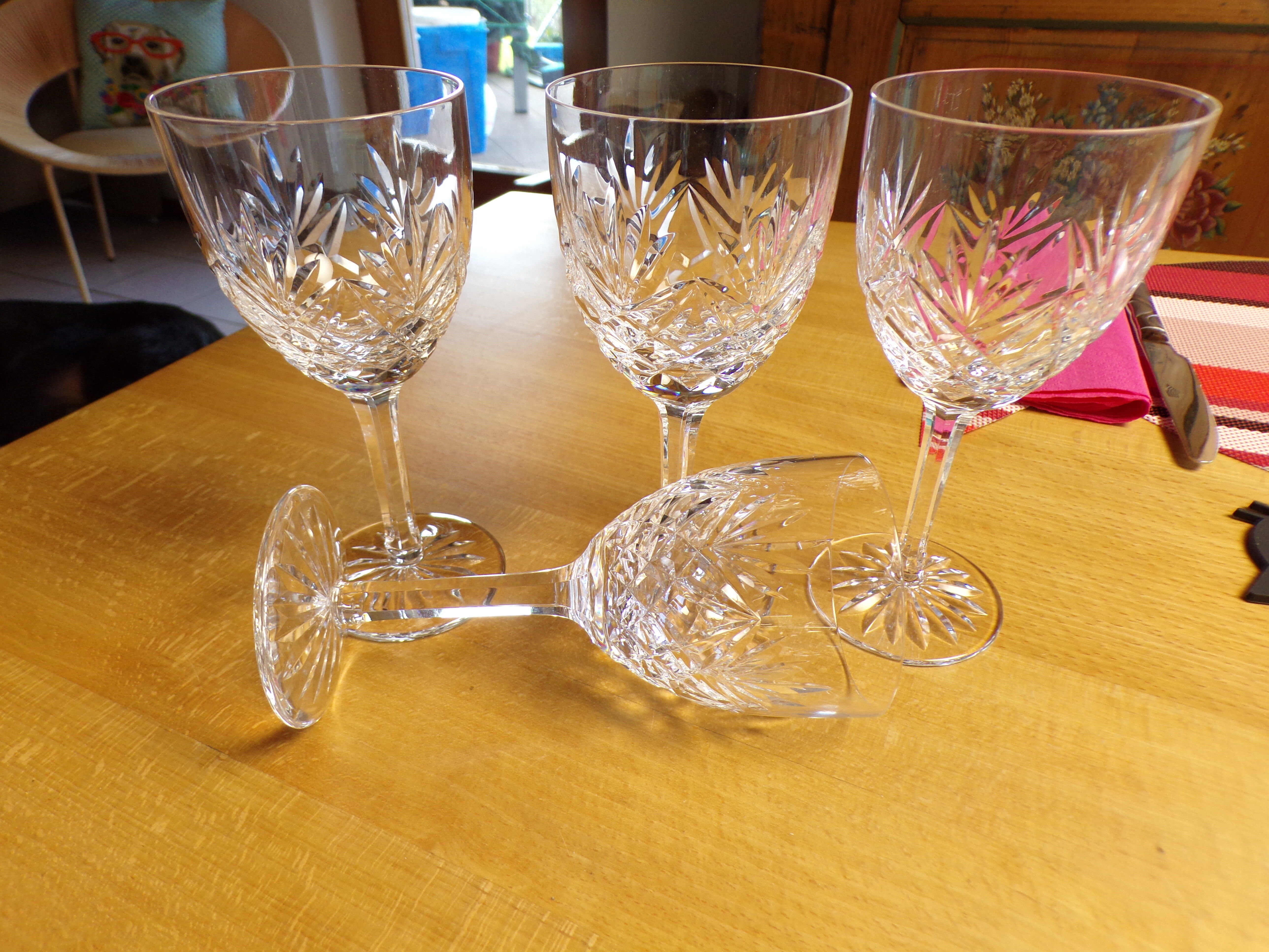 Verres à vins en cristal de Saint Louis