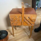 Meuble de couture pliable