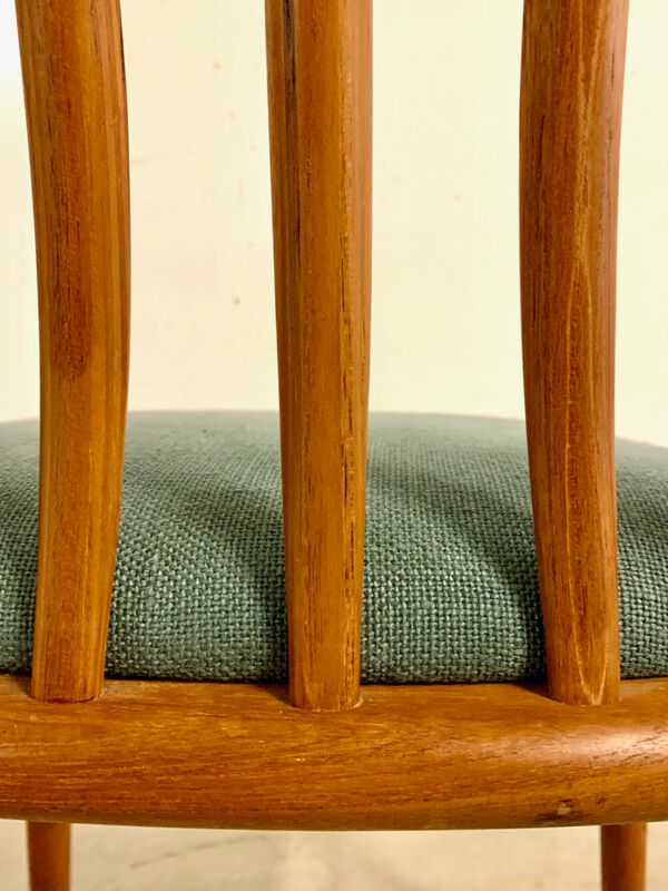 Chaises de salle à manger en teck danois par H.W. Klein pour Bramin années 1960