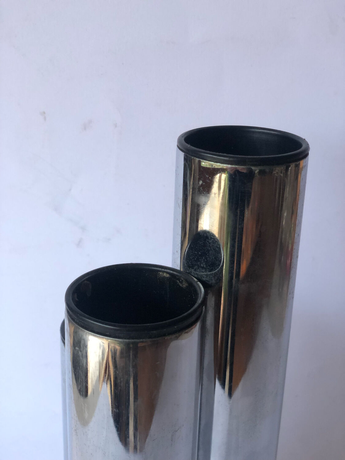 1970 metal triptych vase