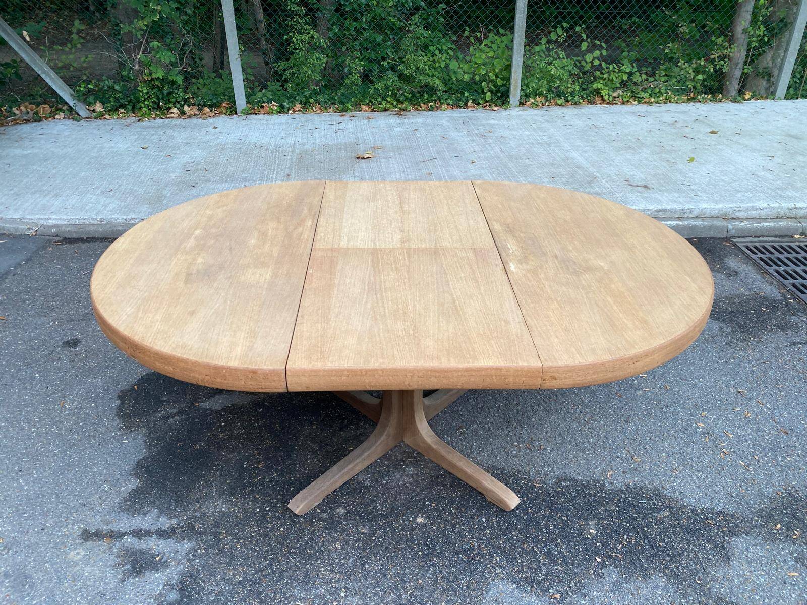 Authentic Scandinavian dining table BAUMANN stripped in teak 1960