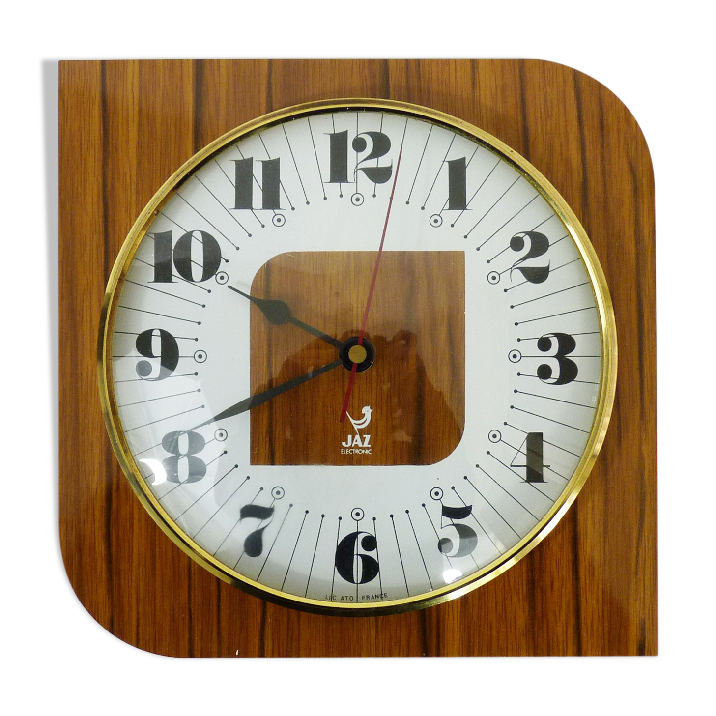 Jaz Electronic Lic Alto France clock in formica, bulging glass frame. Year 70