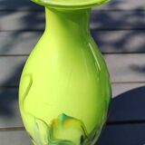 Dalian Glass & Co./Snowflakes vase in Murano style opown blown Art glass. Smoke scrolls. High 23.5 cm