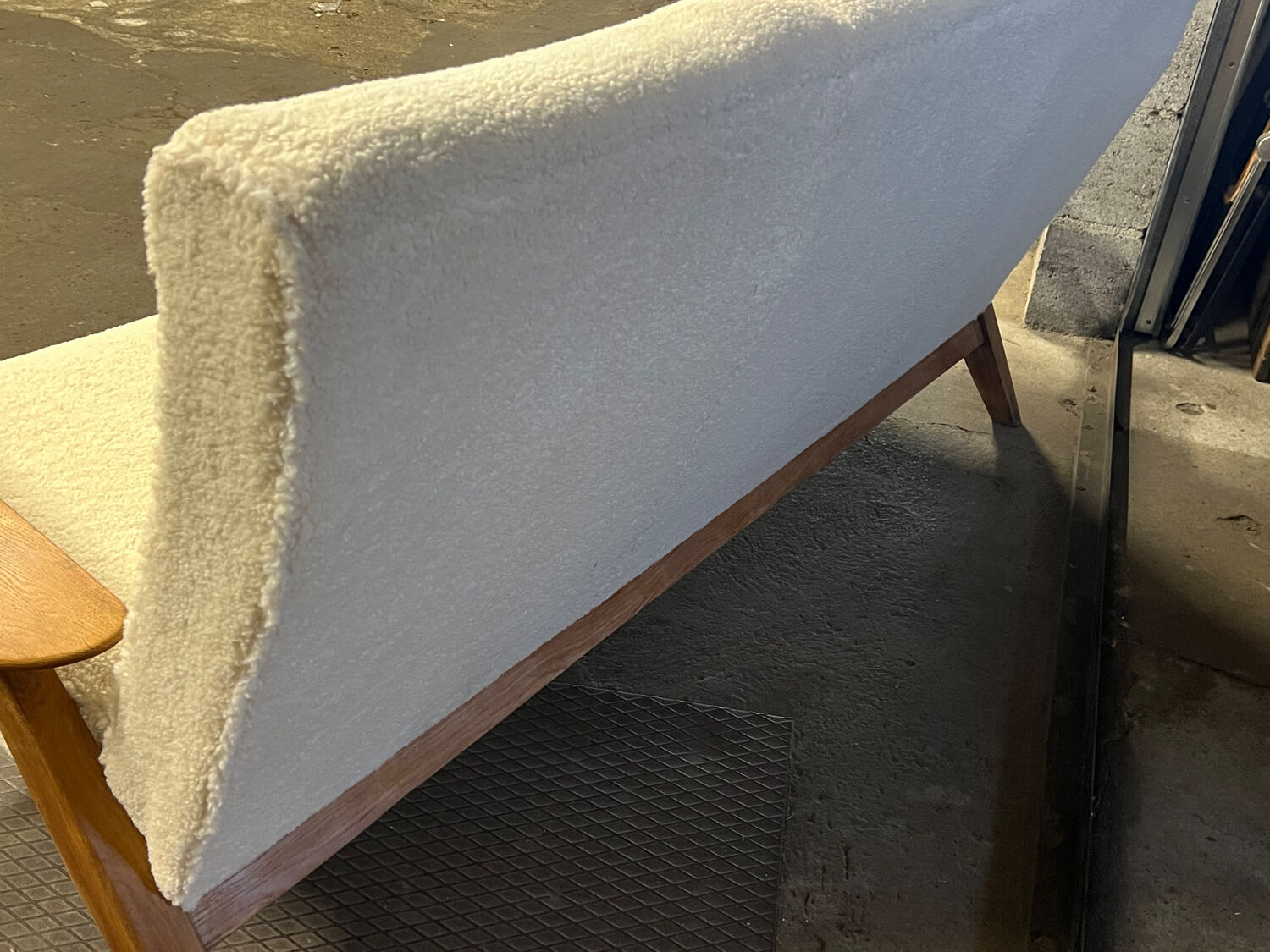 Canape SK 640 Design de Pierre Guariche Steiner année 1950