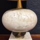 Lampe en travertin et métal doré par Philippe Barbier avec son abat-jour fait sur-mesure