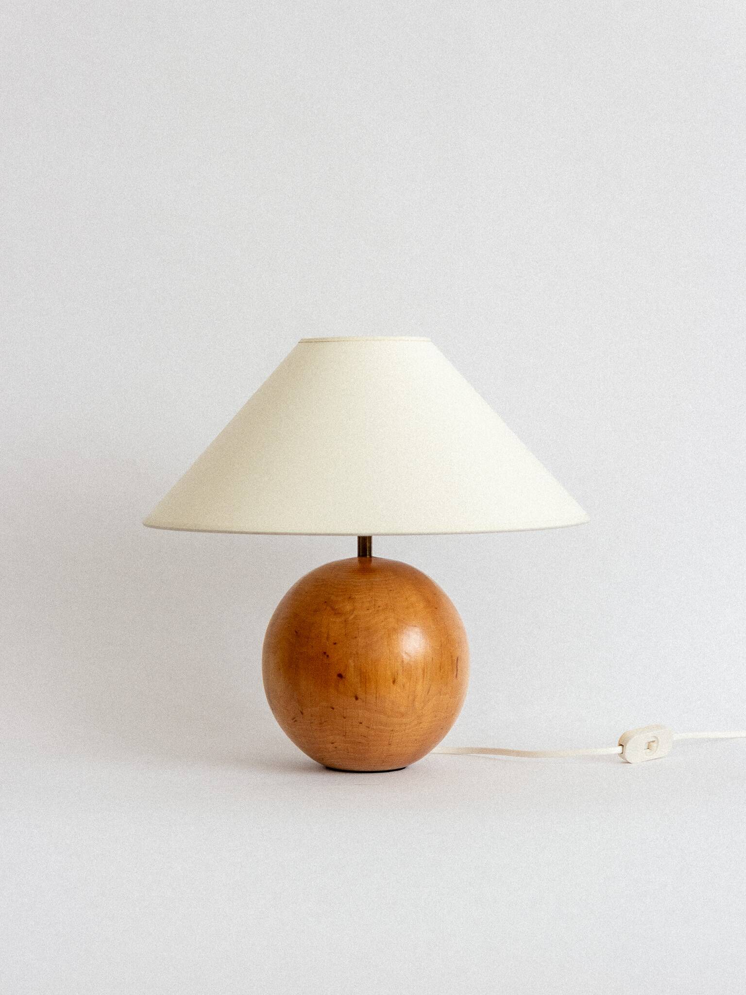 Ornamental lamp base made of elm wood, Italy 1960s.
