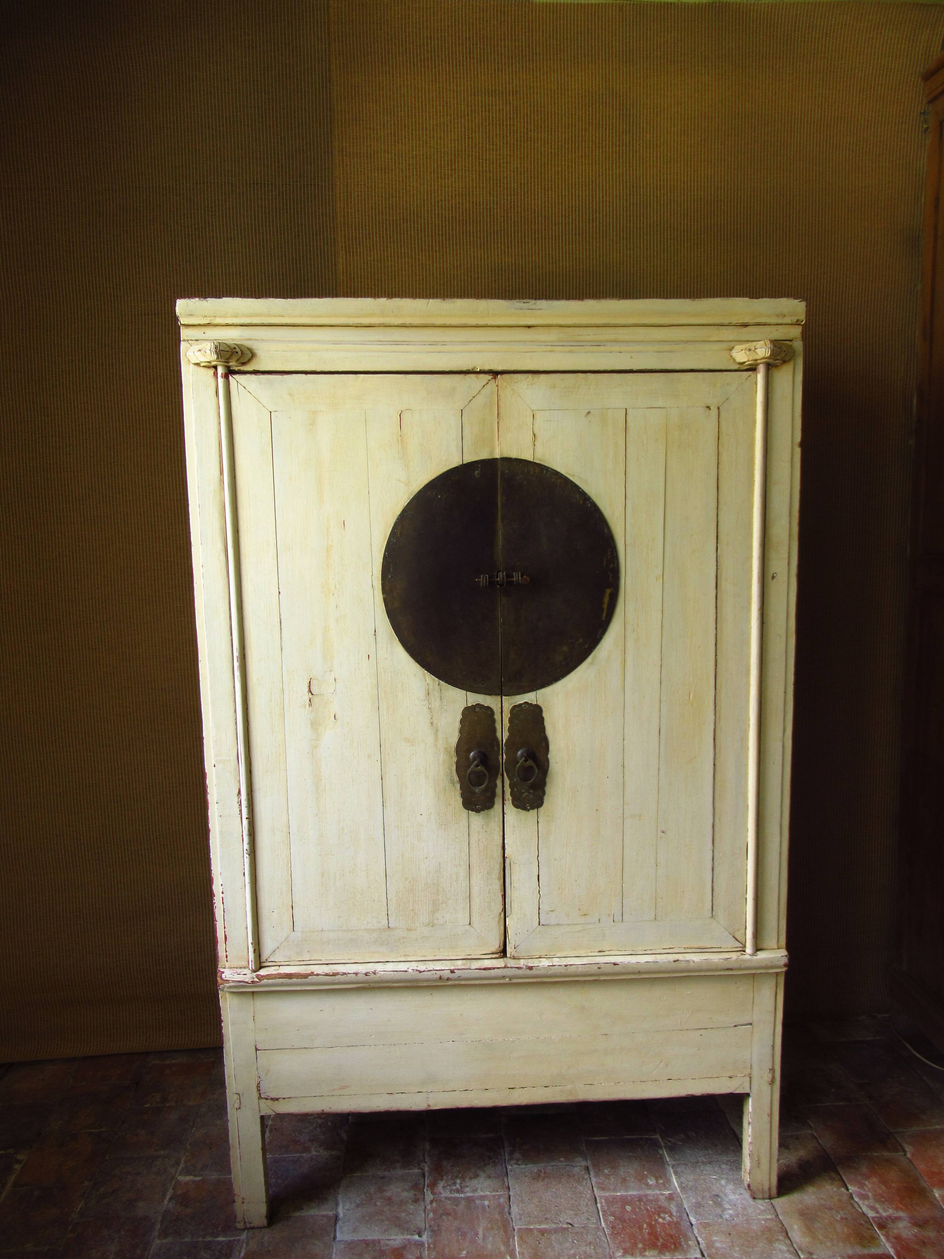 Chinese traditional wardrobe