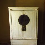 Chinese traditional wardrobe