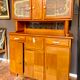 Buffet Double Corps Vintage Art Déco / Populaire en Bois Blond