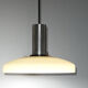 Suspension vintage avec abat-jour en verre opalin beige années 60-70