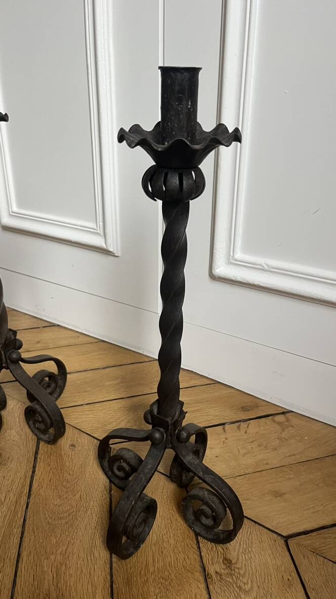 Paire de chandelier en fer forgé