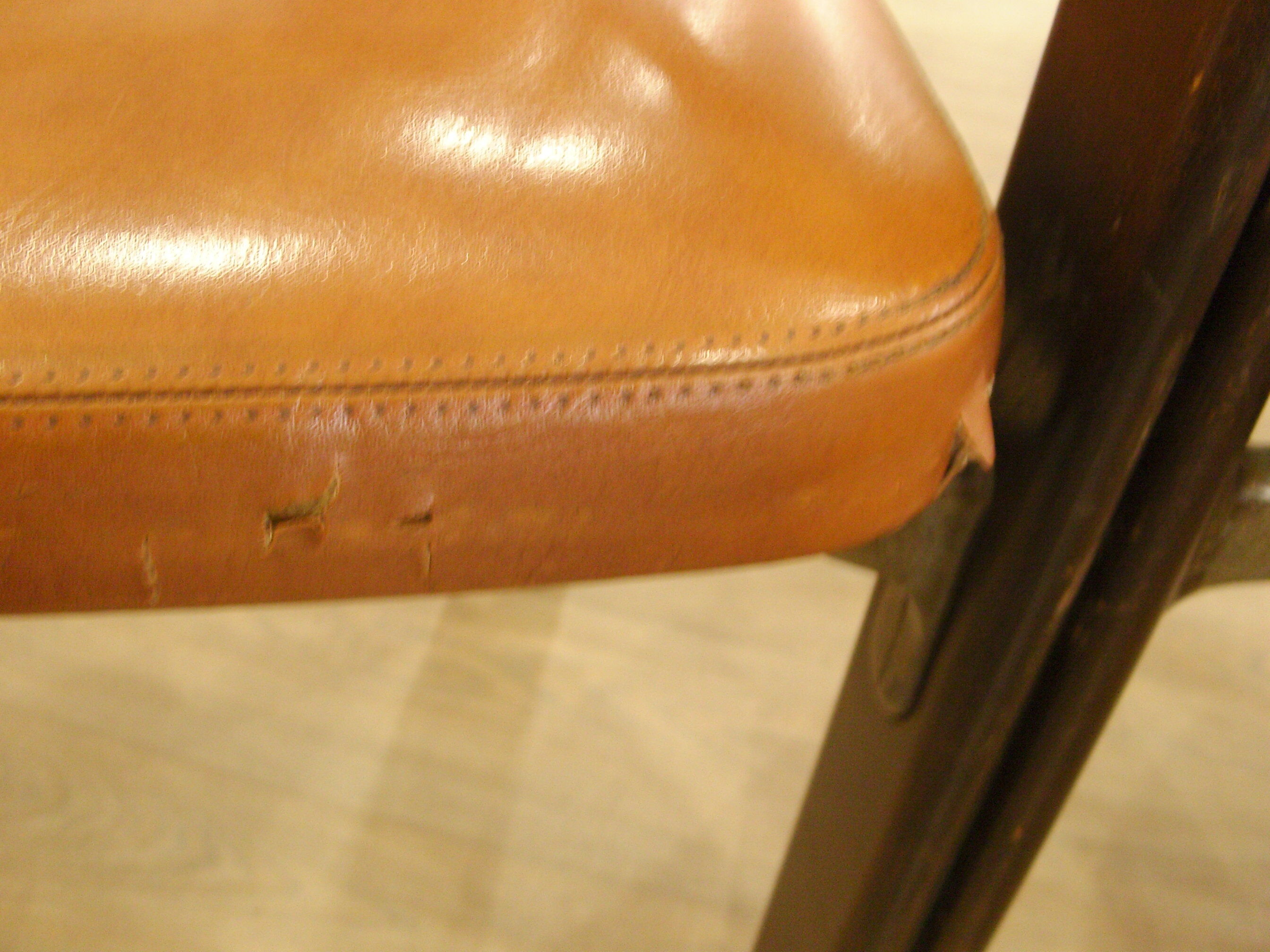 6 chairs design Bruno Rey, published by Dietiker and manufactured by the workshop "Stuhl aus Stein am Rhein