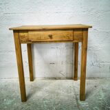 Small farmhouse table