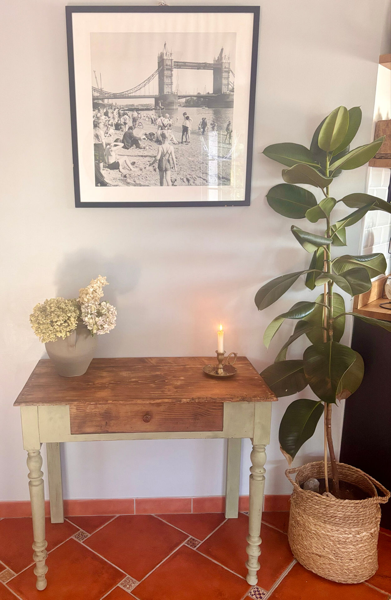 Old patinated wooden console – French country spirit, turned legs.