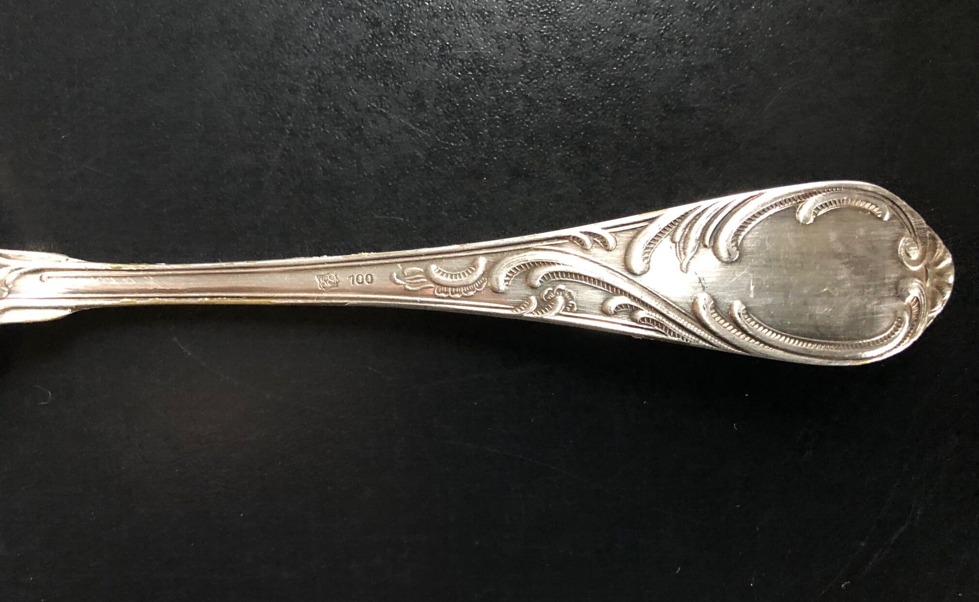 Silver metal cake shovel