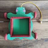 Frog to pull
