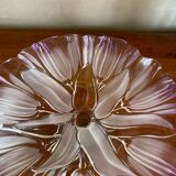 Fruit bowl on stand