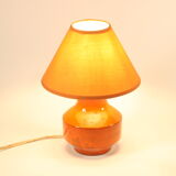 Lampe de table en céramique orange avec empreintes géométriques, années 1970.