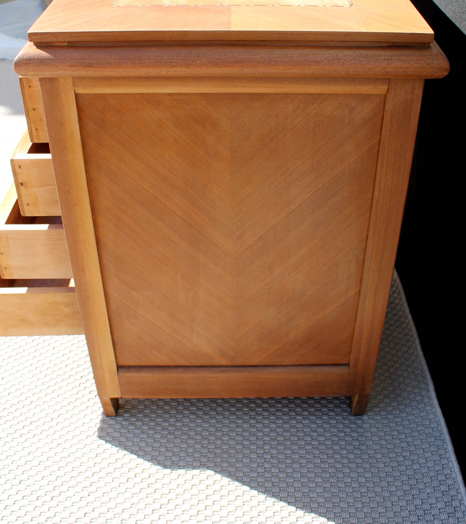 Small vintage desk in sapelli wood.