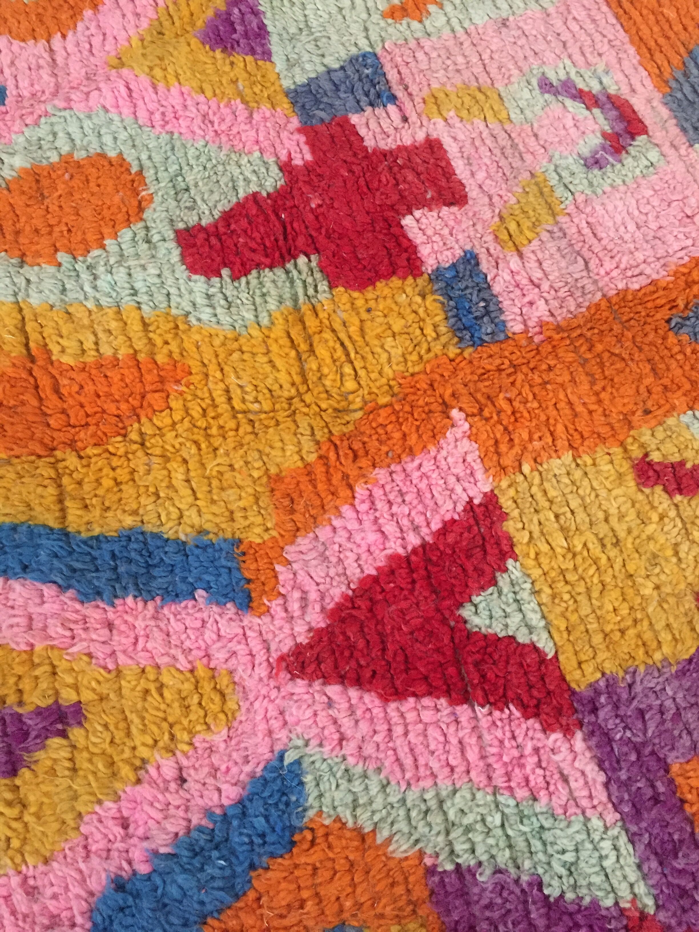 Moroccan berber carpet boujaad 271x173cm