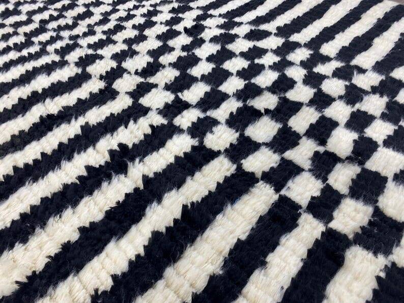Large Berber rug 200 x 300 cm