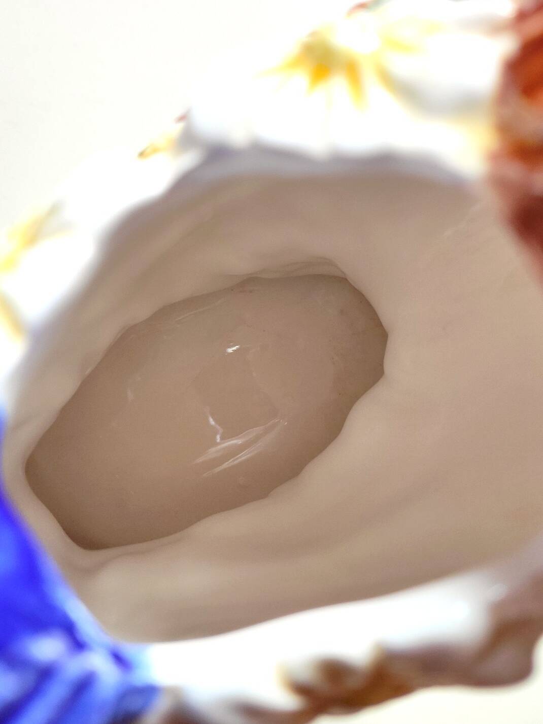 Cockerel slip pitcher