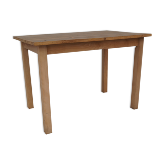 Bistro table