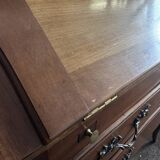 Slope desk / hump desk