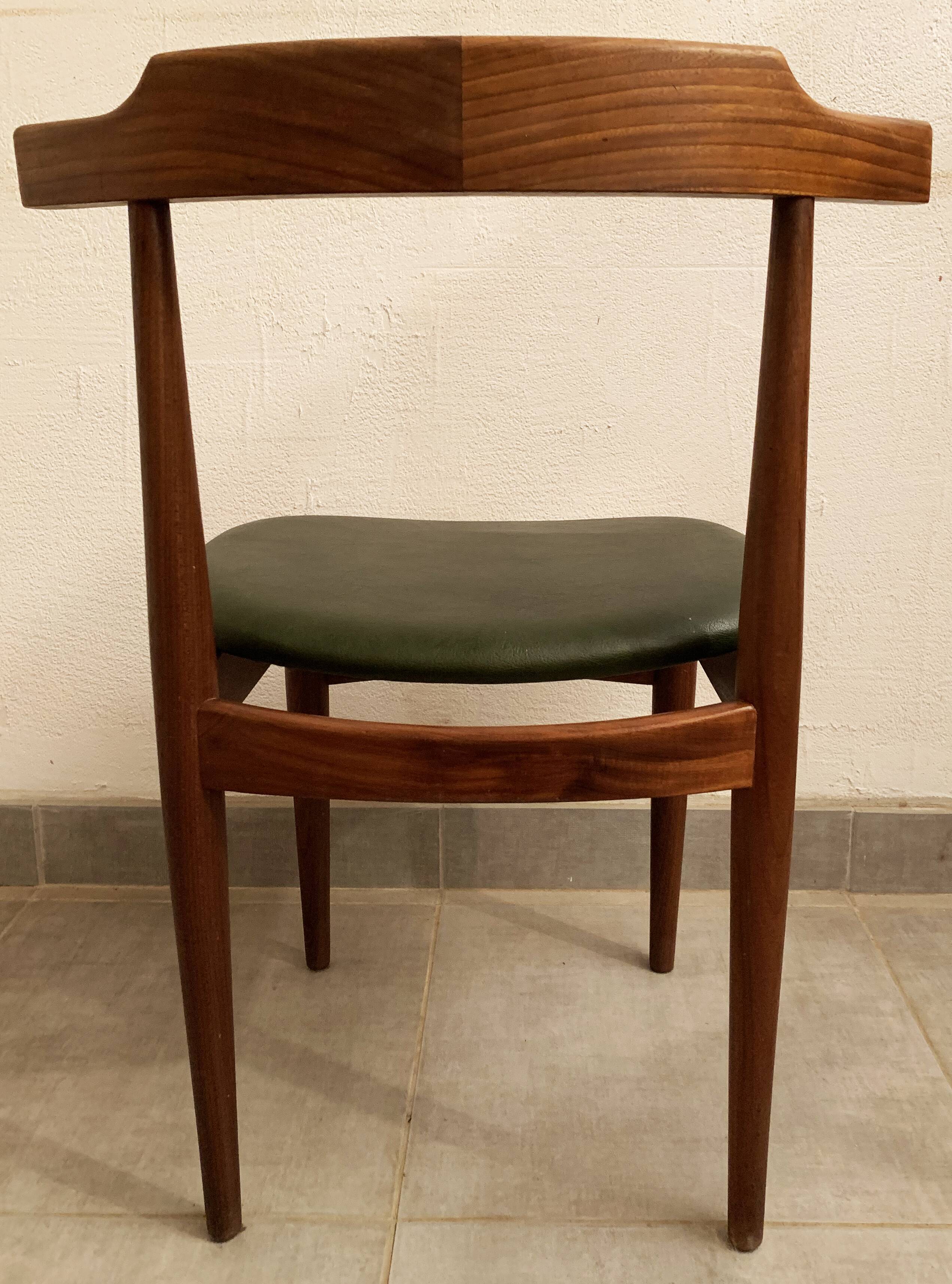 Ensemble de 6 chaises danoises de Hans Olsen pour le fabricant Frem Røjle