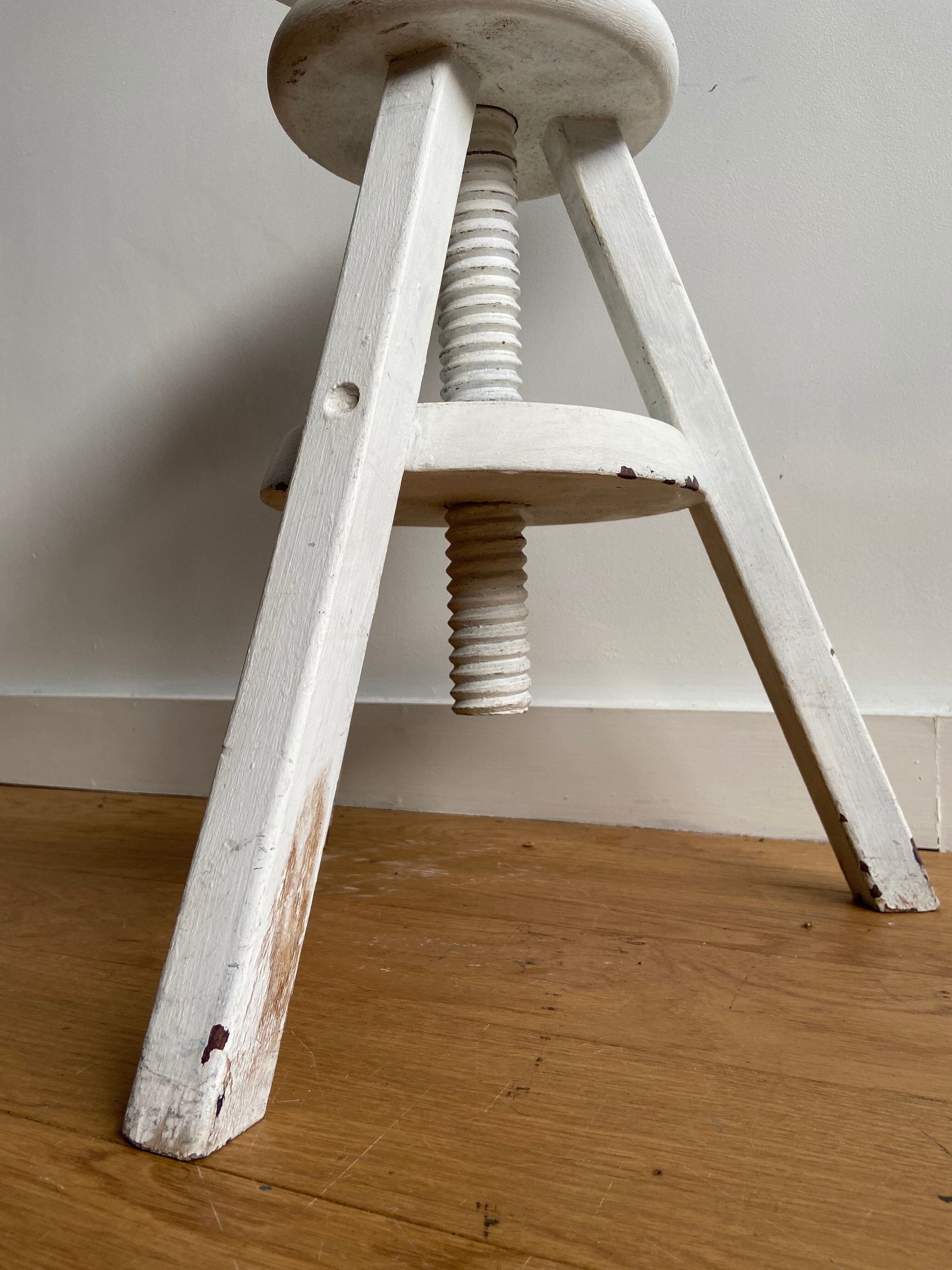 White-wood architect's snuff