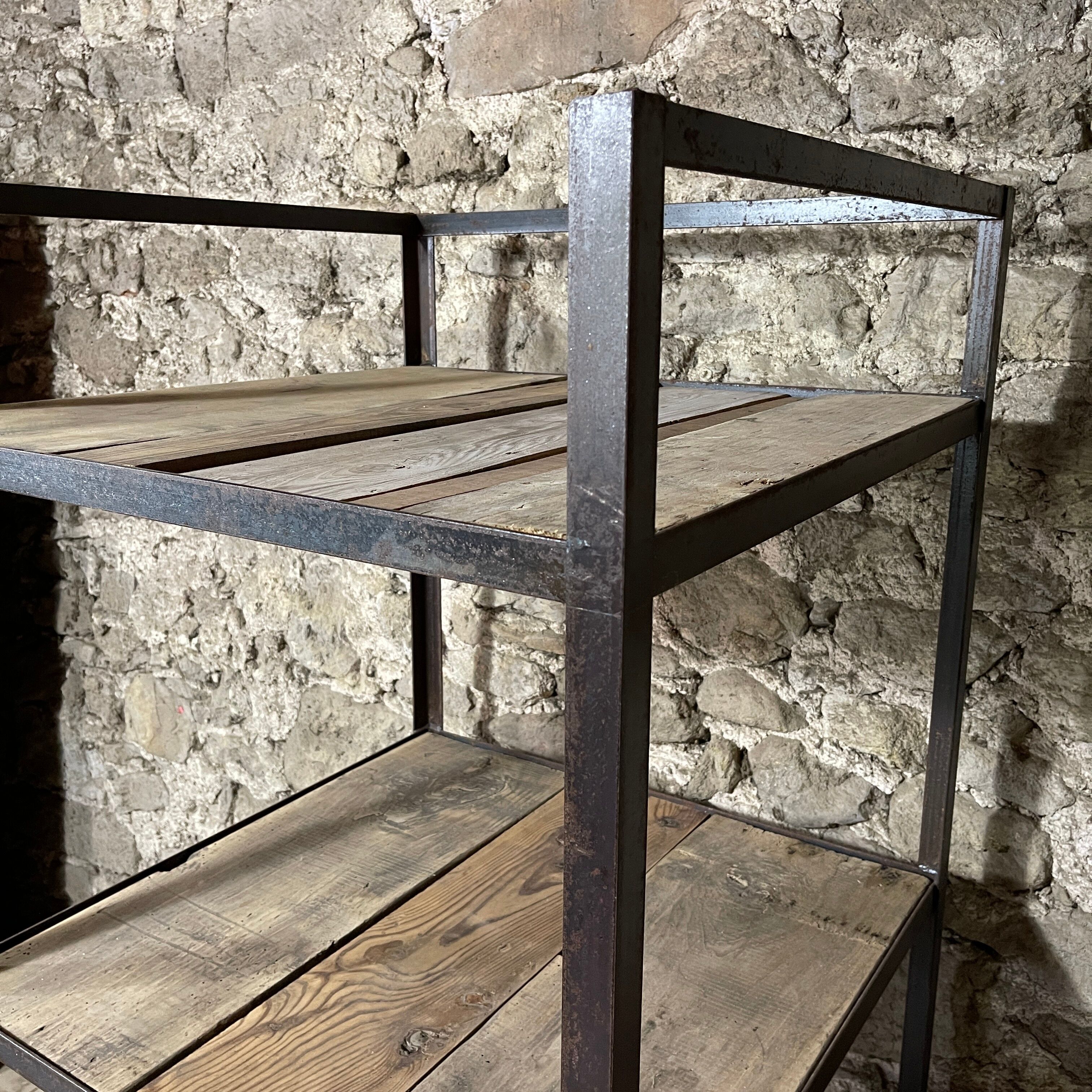 Industrial shelf