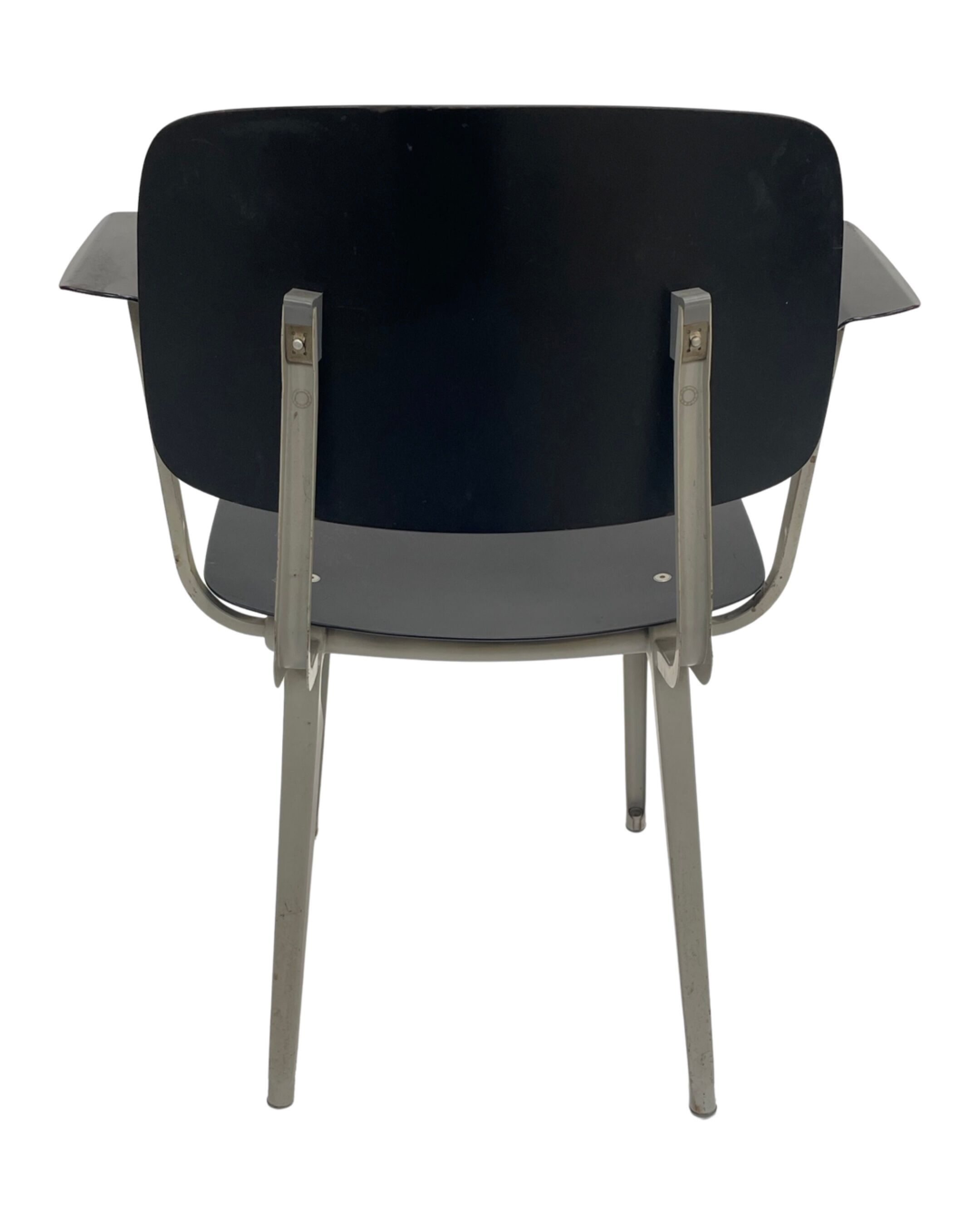 Friso Kramer Revolt arm chair for Ahrend de Cirkel 1953
