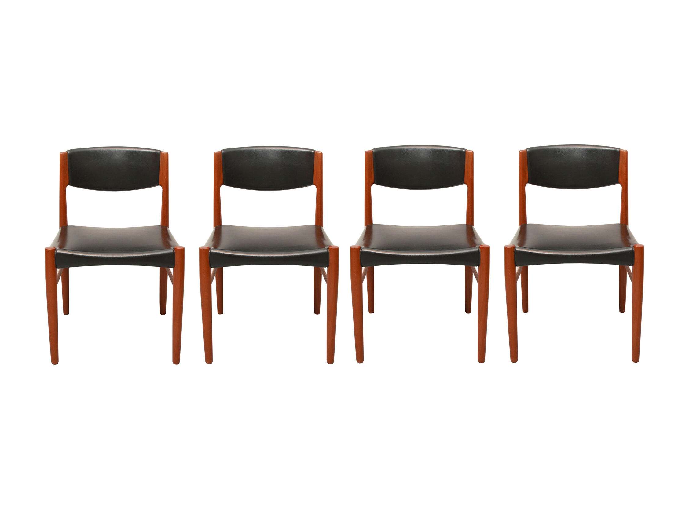 Set of 4 danish dining chairs in teak