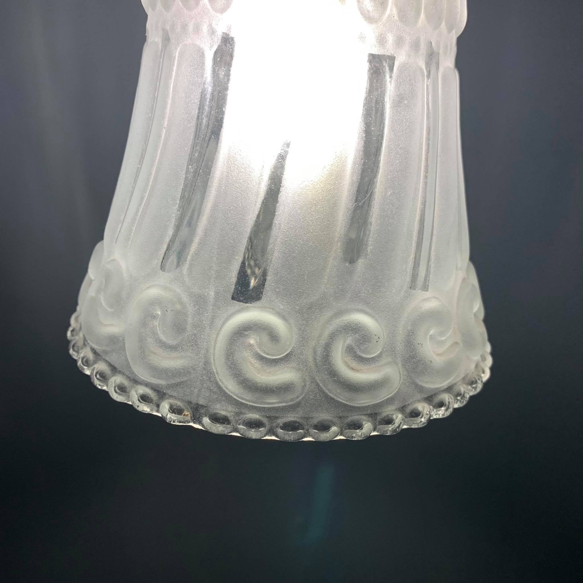 Frosted pressed molded glass suspension