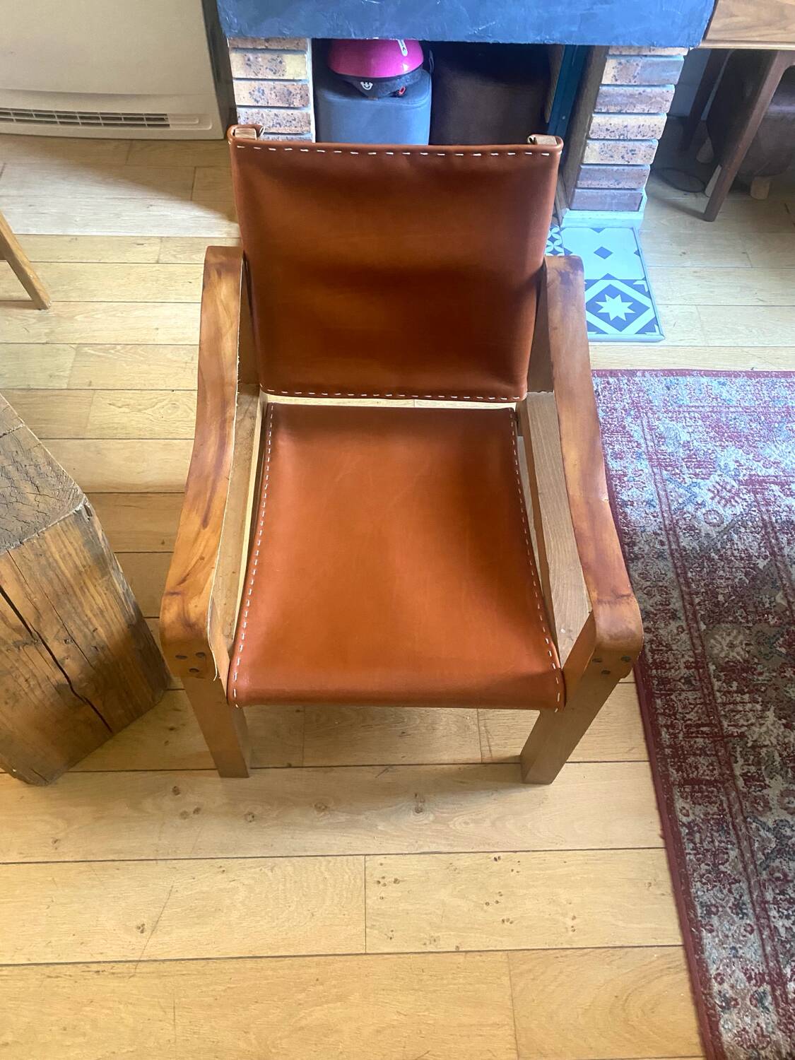Safari armchair in wood and leather - 1950s style