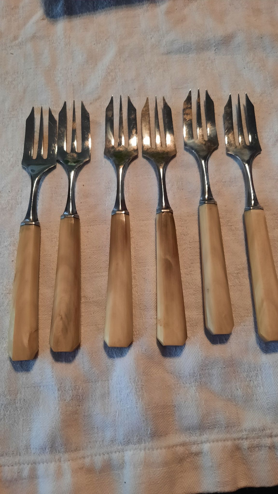 Coffret de 12 fourchettes à dessert