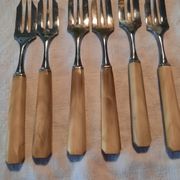Coffret de 12 fourchettes à dessert