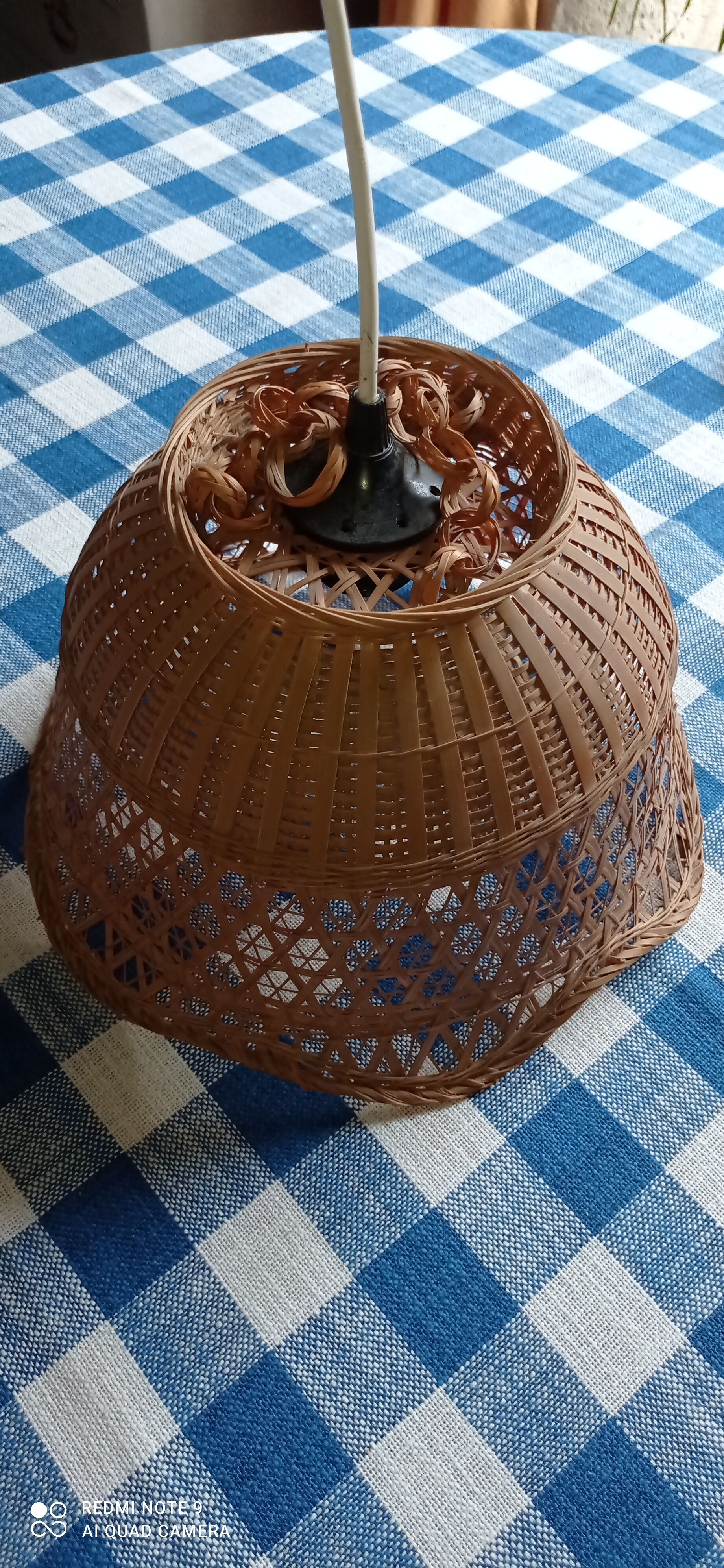 Rattan suspension