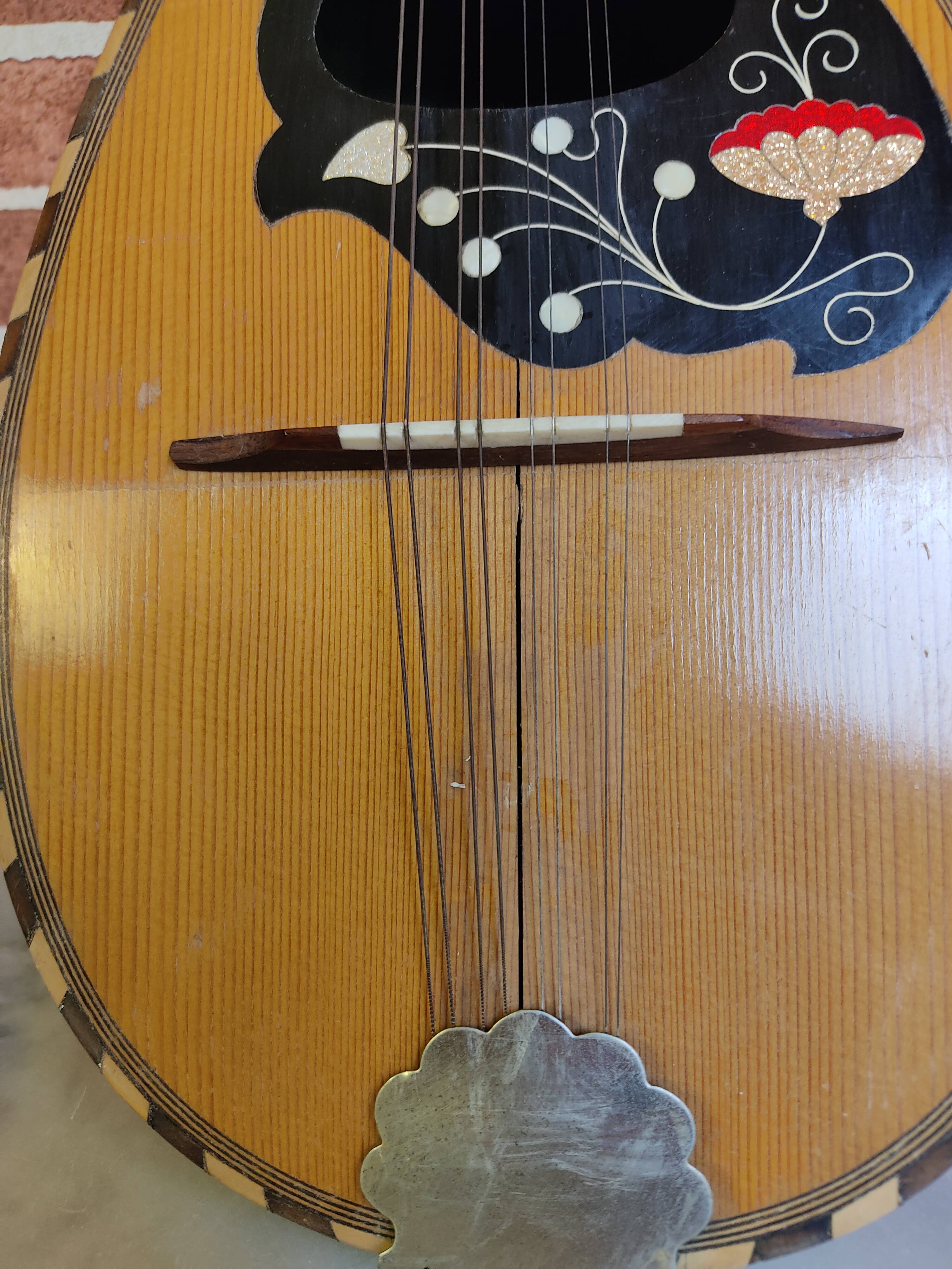 Mandolin from the beginning of the 20th century