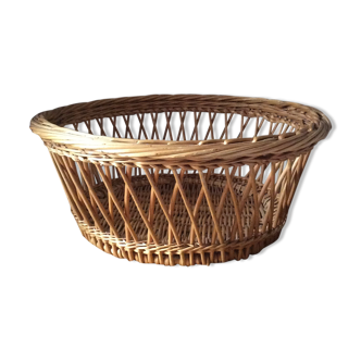 Vintage wicker basket