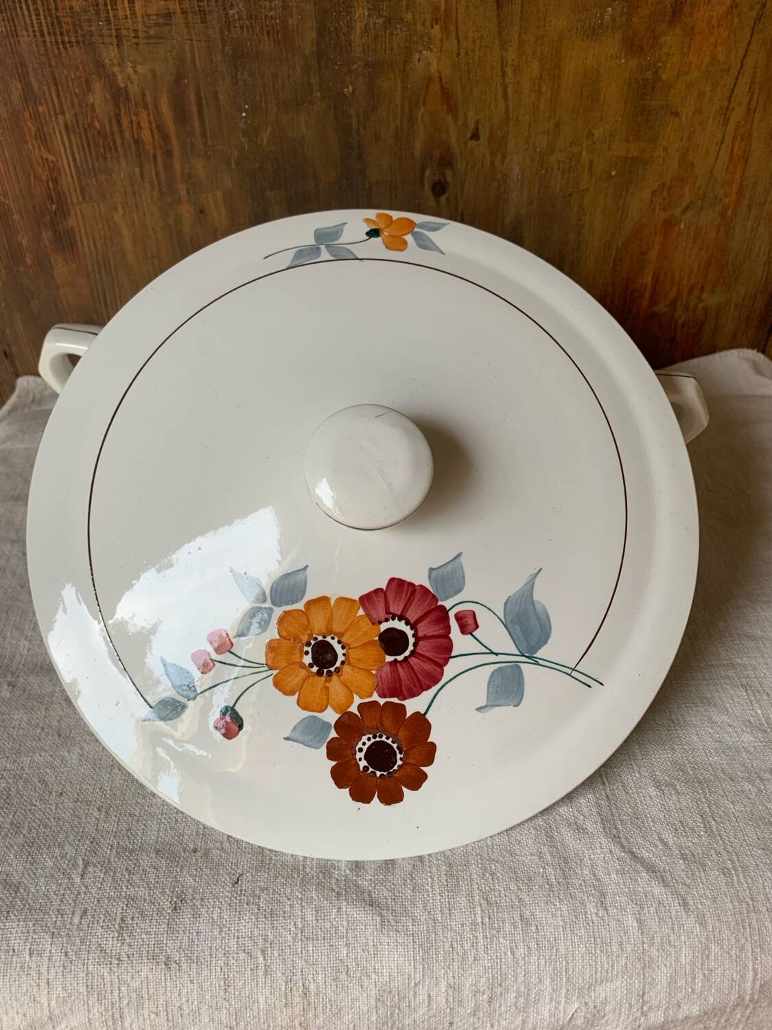 Antique St Amand soup tureen