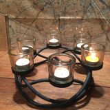 Metal crown photophore