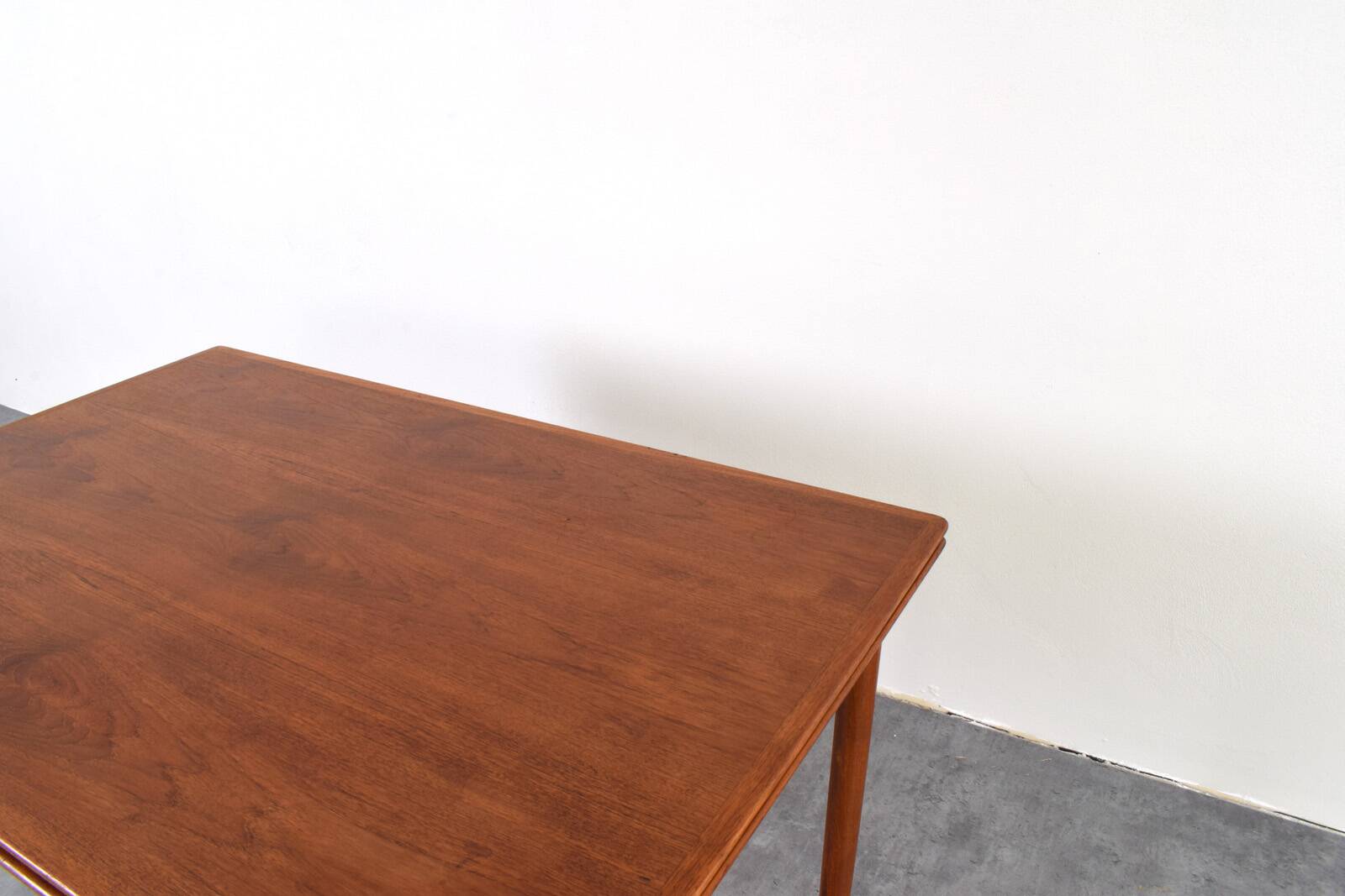 Mid-Century Danish Teak Extendable Dining Table, 1960s.