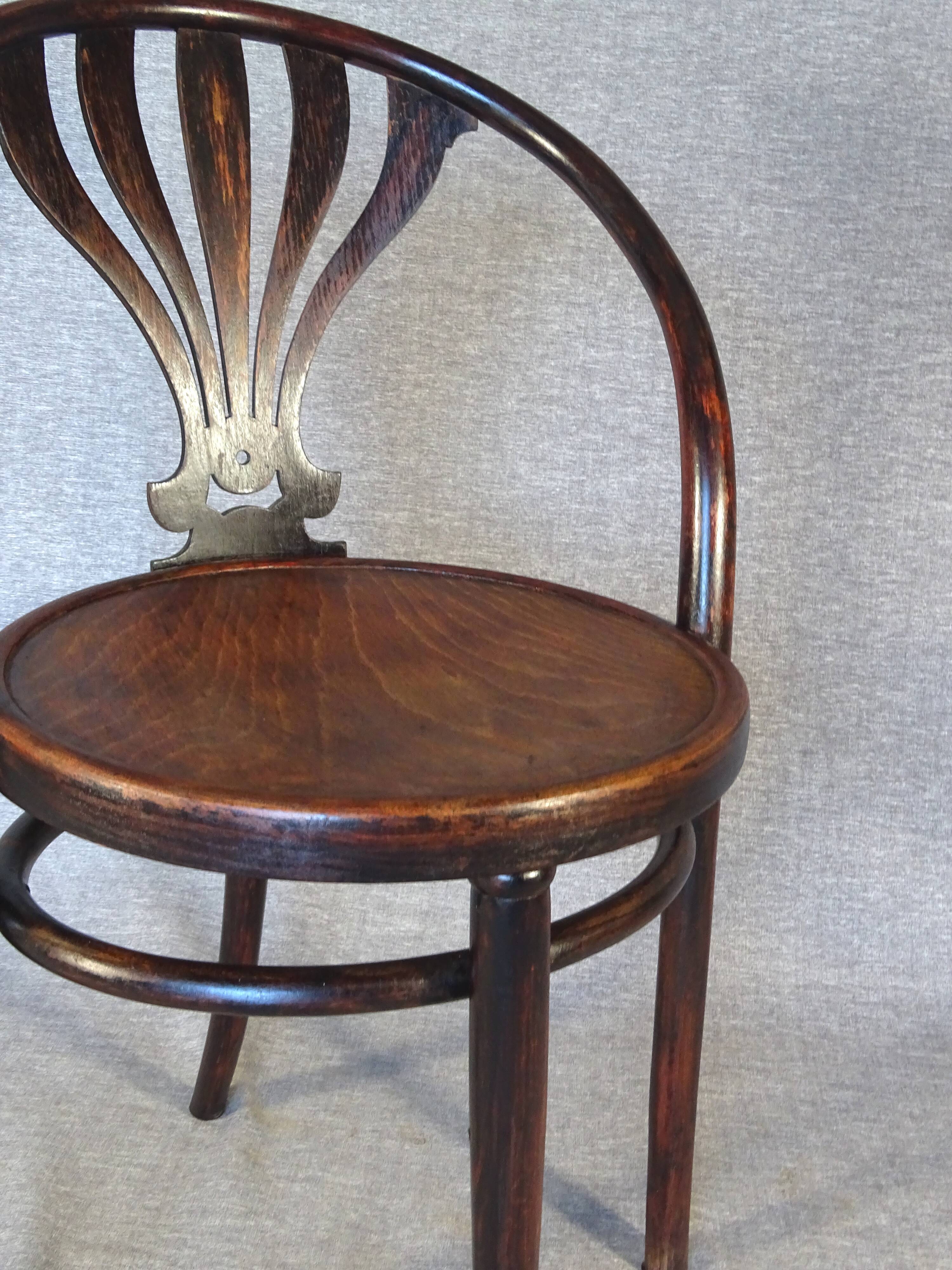 Chaise Thonet N°1029 bistrot à palmette, 1920