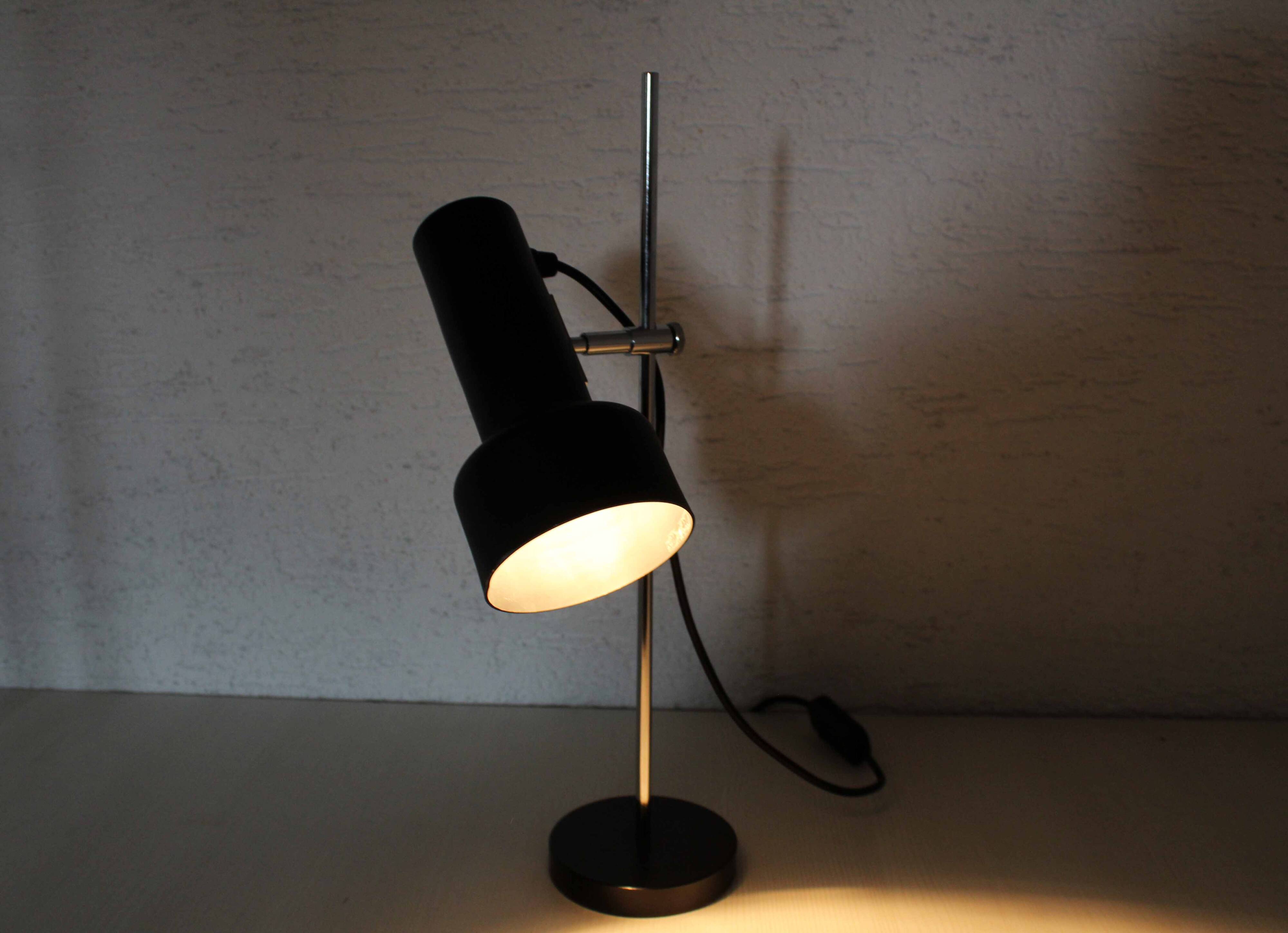 Vintage desk lamp 1970