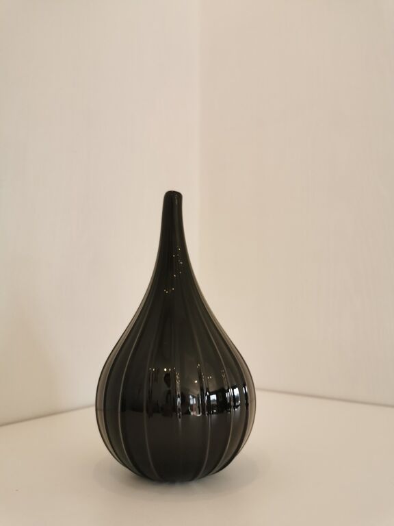 Murano glass vase, Salviati model Drops