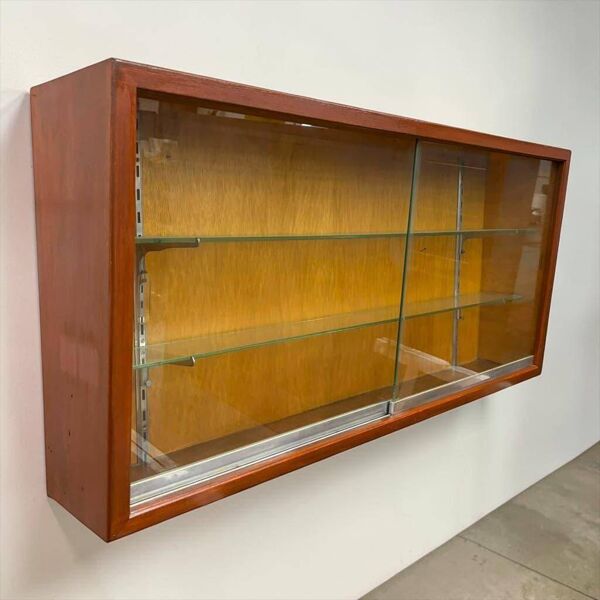 Vitrine murale vintage en bois peu profonde / armoire murale / étagère