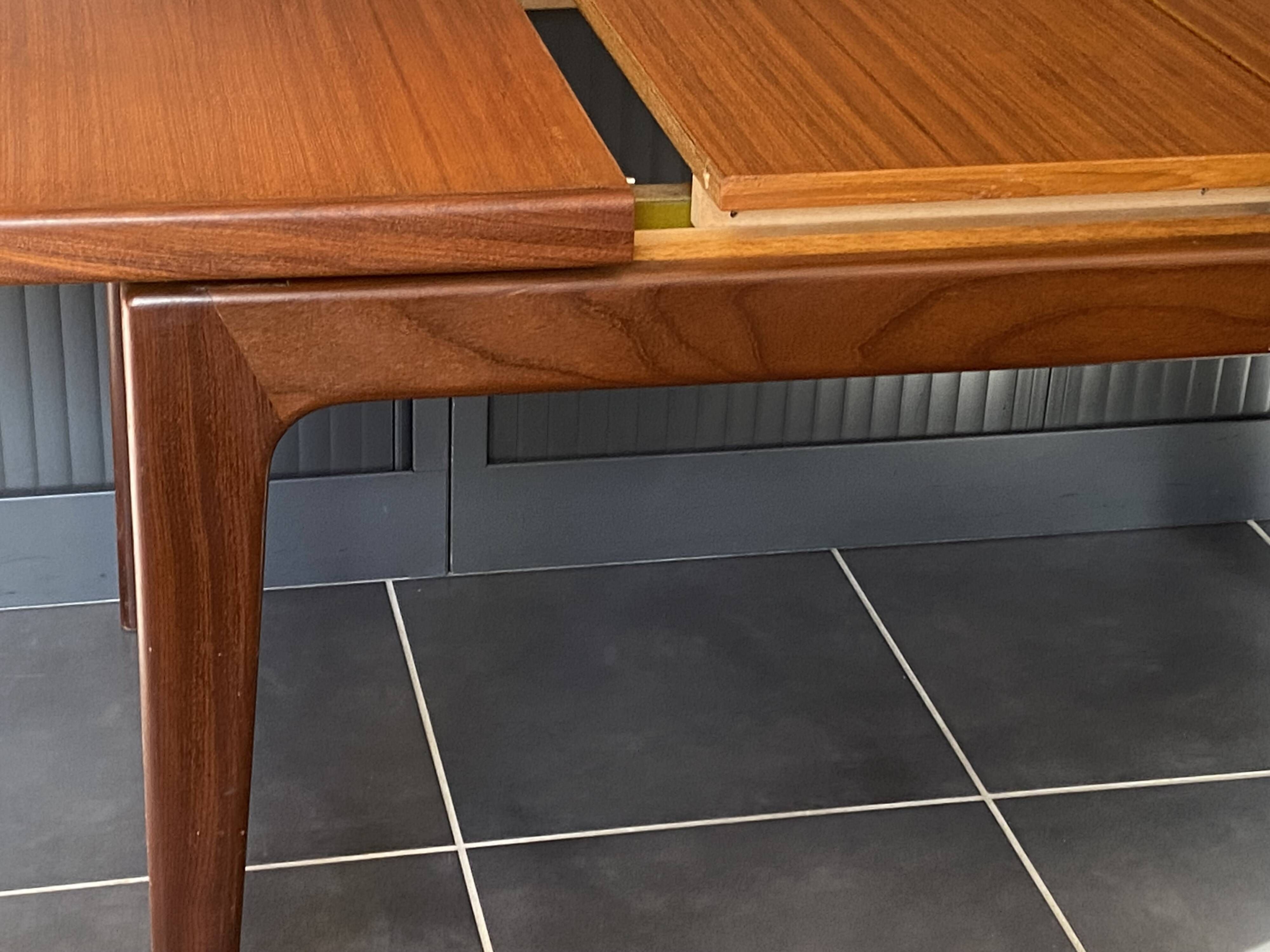 Table extensible scandinave en teck 150/225x86cm vintage an60
